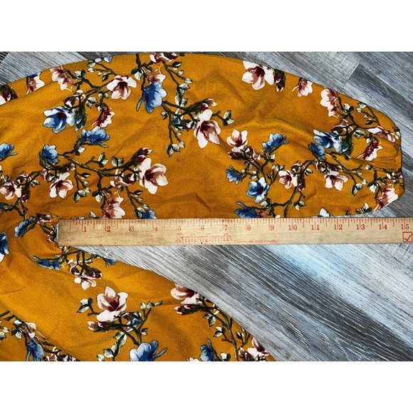 Let Them Eat Cake Off Shoulder 3/4 Sleeve Blouse Mustard Floral Size Small - Picture 8 of 9